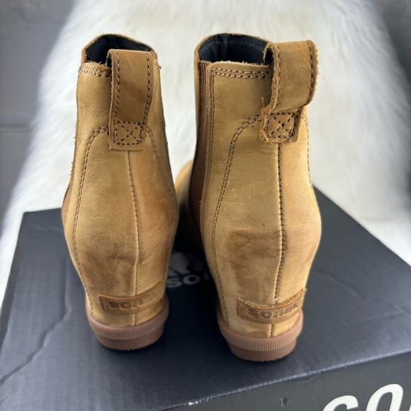 SOREL JOAN OF ARCTIC WEDGE CHELSEA ANKLE BOOTIES - Picture 3 of 9